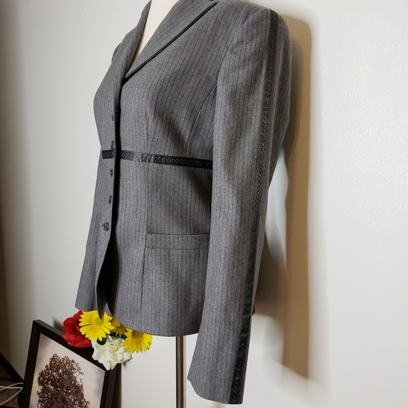 NEW RARE Worth Luxury Wool Pinstripe Blazer Gray Womens Jacket Office Tailored - Picture 4 of 11